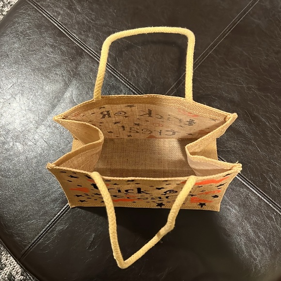 Gorgeous Halloween Bag - Picture 8 of 15